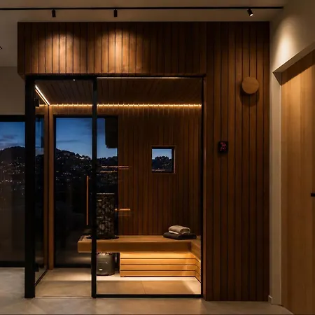 Luxury 